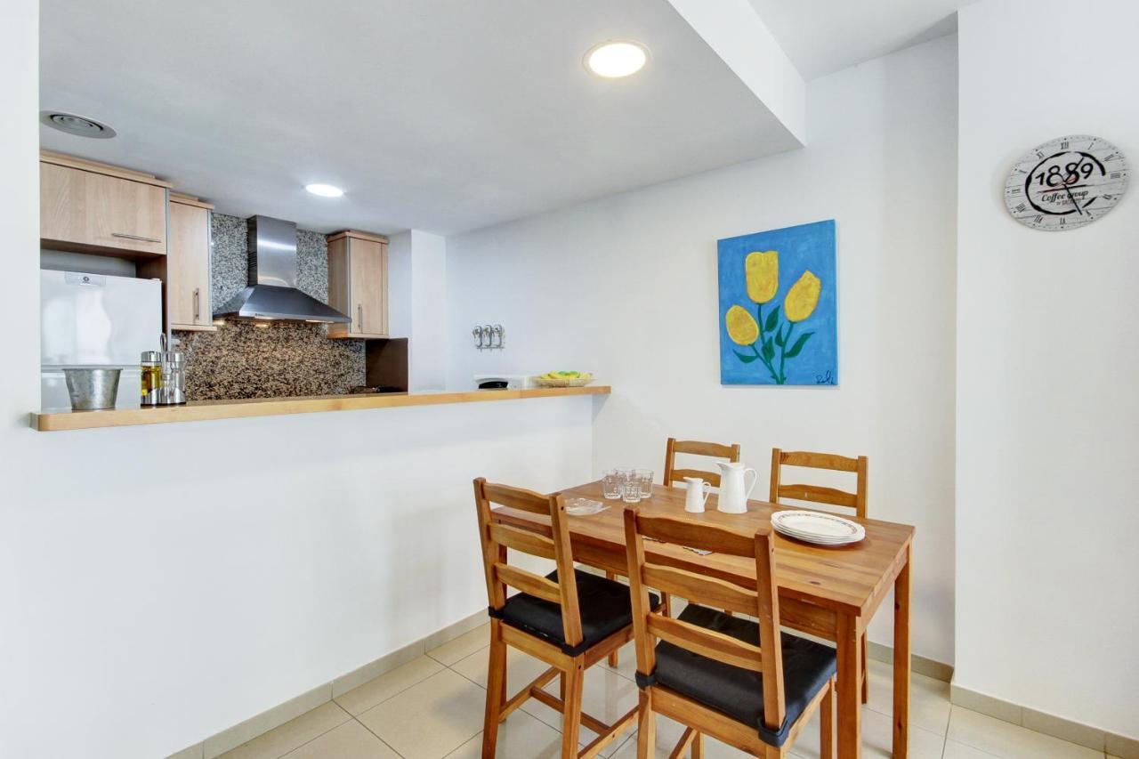 Mileni 2 2 1 1 Roses - Barneda Premium Apartment Екстериор снимка