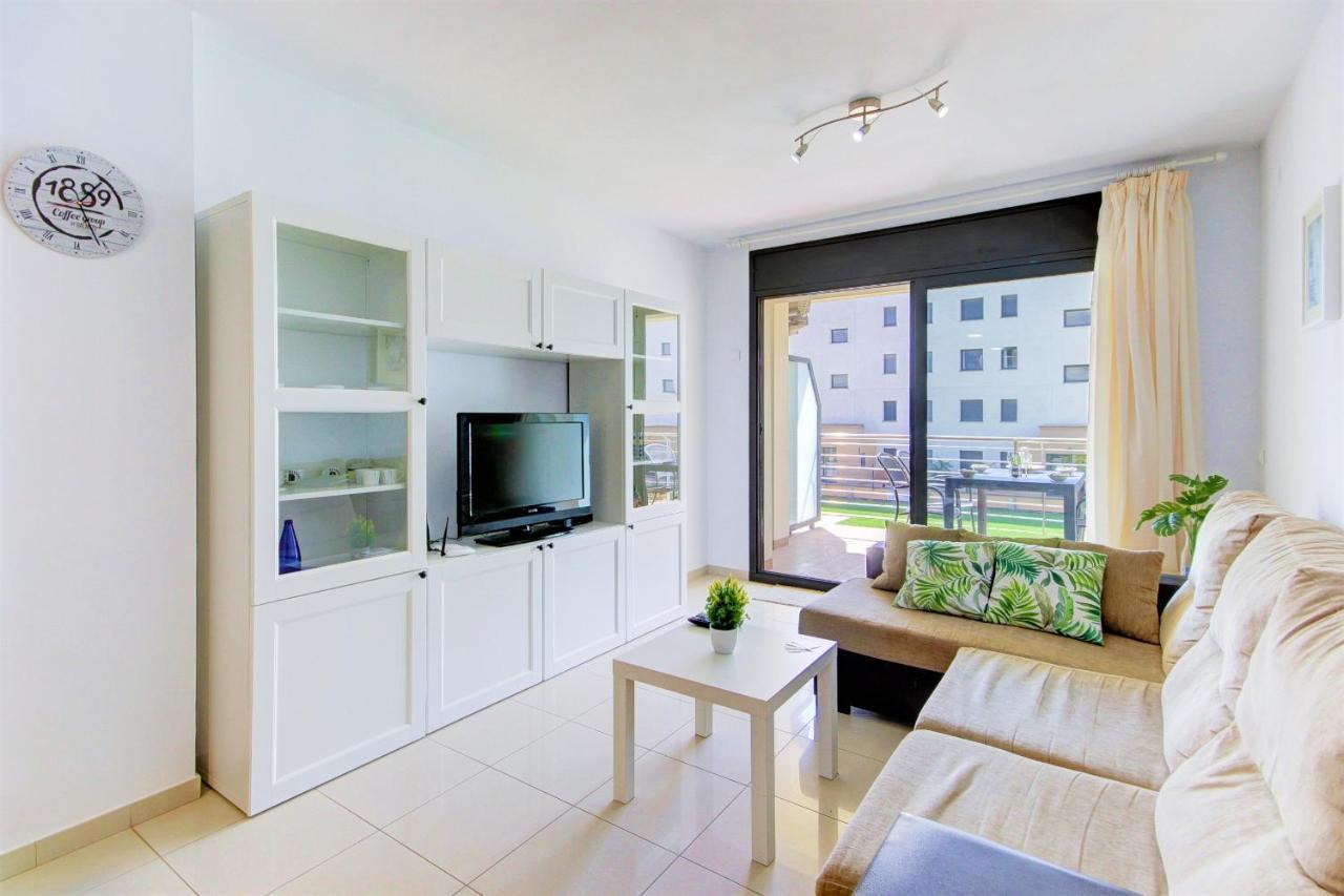 Mileni 2 2 1 1 Roses - Barneda Premium Apartment Екстериор снимка